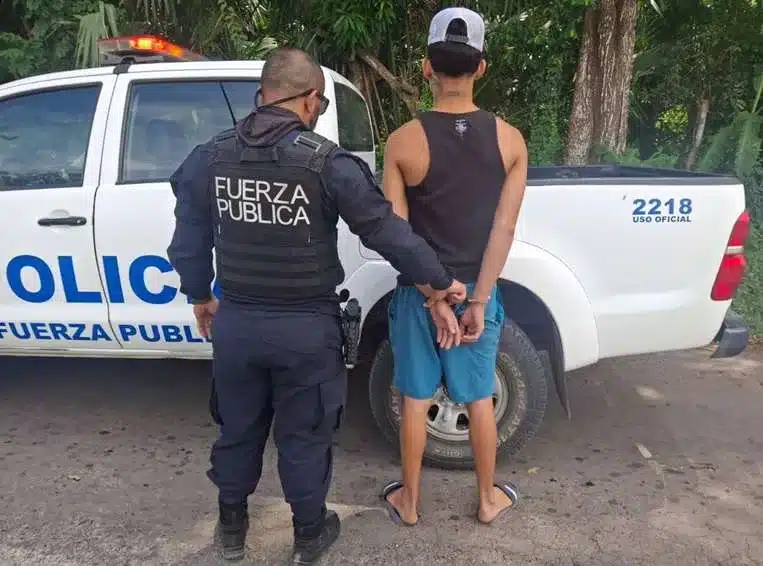 Detenido en Chomes de Puntarenas 